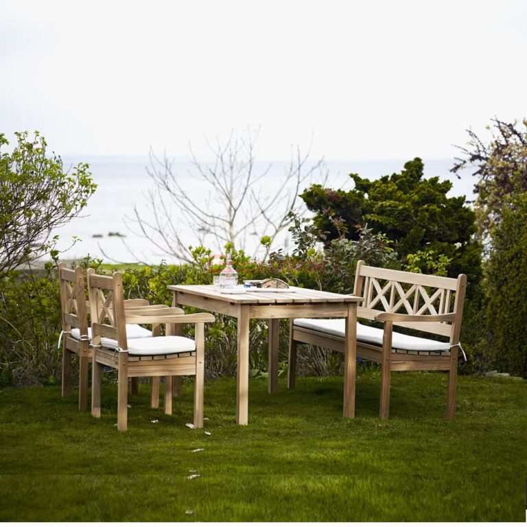 Teak Outdoor Dining Table - Casateak Furniture