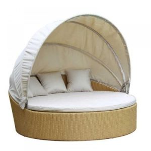 Wicker round daybed