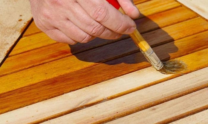 Teak Wood Outdoor Furniture, How To Put Teak Oil On Outdoor Furniture