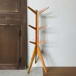 Solid-Wood-Hat-Hanger