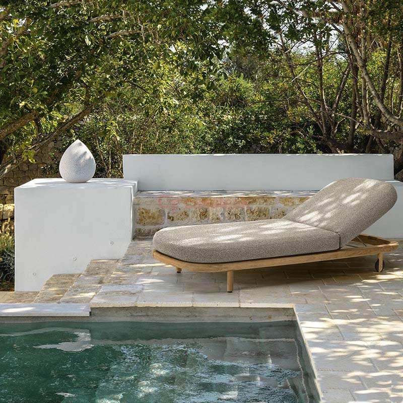 Leto solid teak wood lounger